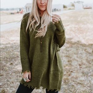 Three Bird Nest - Palmetto Raw Distressed Sweater